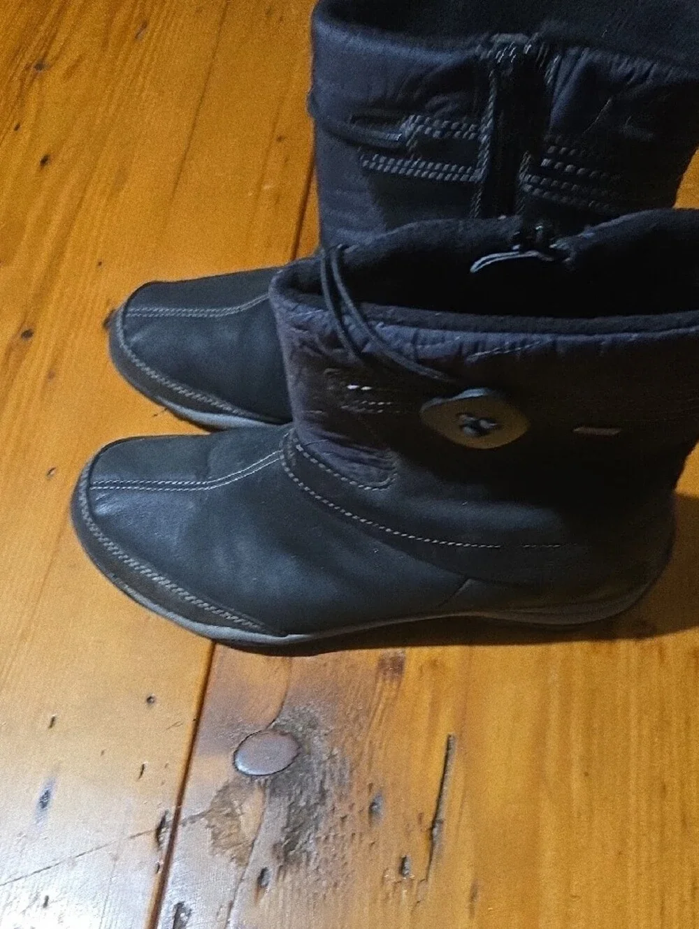 Merrell Women's Black Winter Ankle Boots Sz 9